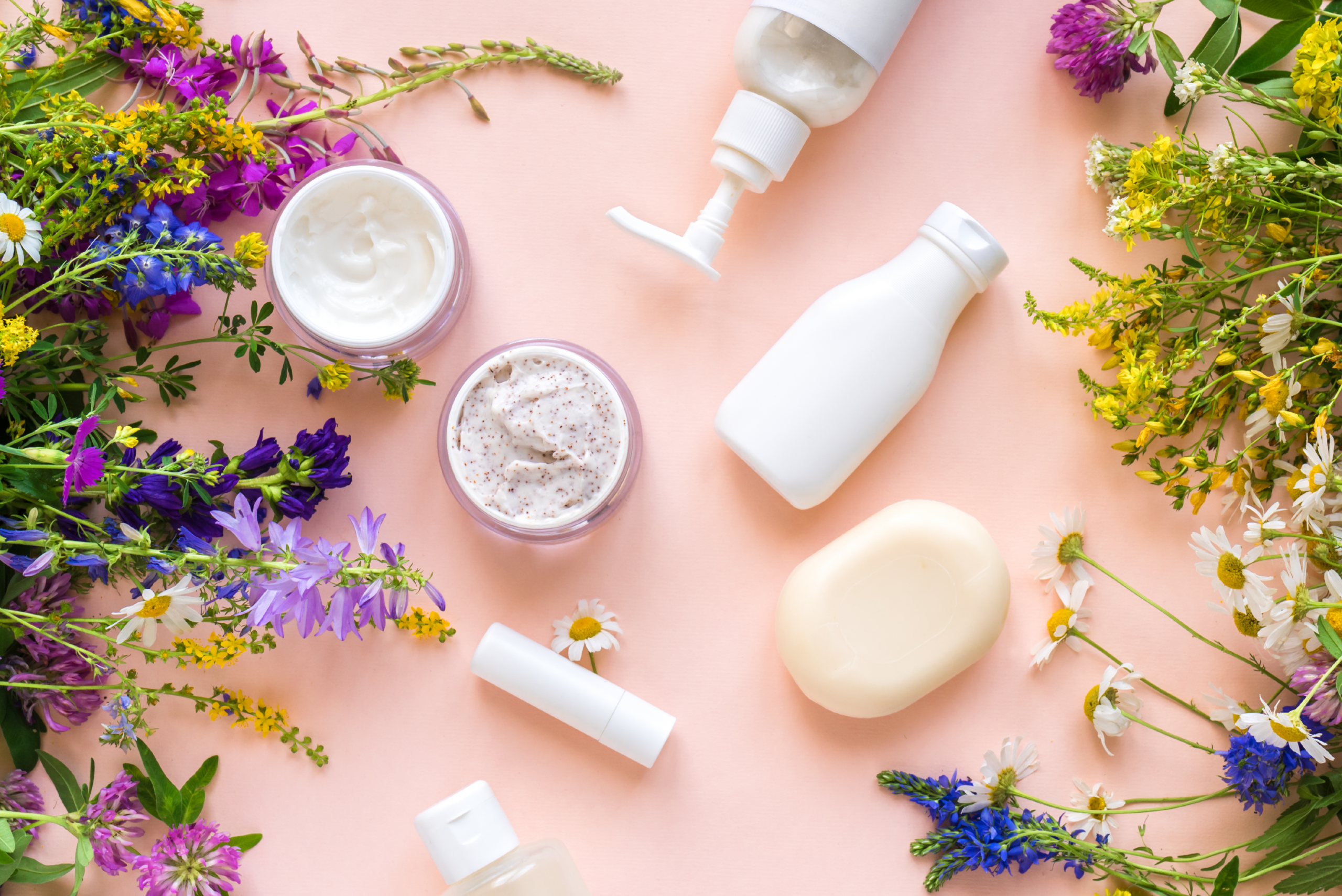 春メイク 透明感のある肌の仕上がり例